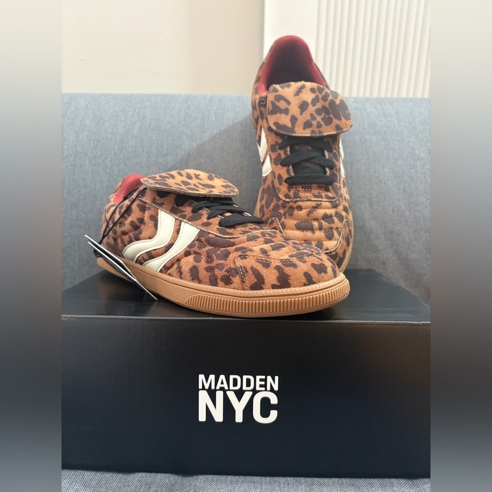Madden NYC Leopard Print Women's Sneakers - Picture 4 of 6